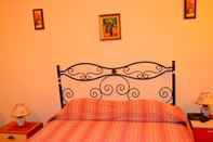 Kamar Tidur Holiday House Events With Private Pool in the Center of Sicily