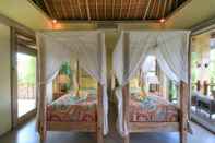 Kamar Tidur Artful 3bed3bath Villa And Bungalow in the Rice Fieldsbest Breakfast in Bali