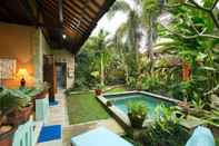 Swimming Pool Hyacinth Houseubudbest Breakfast In Bali