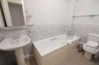 In-room Bathroom ALTIDO Calm 2BR Apt w Parking & Patio, near London Eye