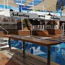 Sebastian Hotel 1, Hotel Midtown Alışveriş Merkezi