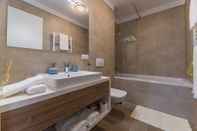 In-room Bathroom MK Apartments Brasov