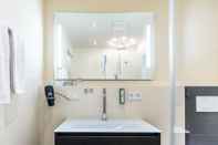 In-room Bathroom Nomad Serviced Apartments