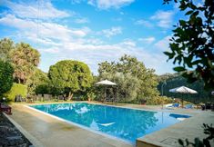 泳池 2 Rustic House with Swimming Pool, Vieira Minho by Izibookings