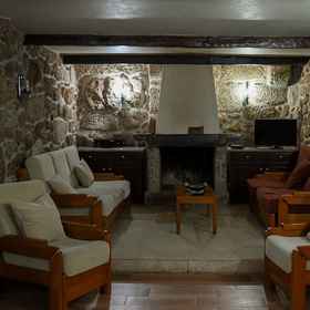 ห้องนั่งเล่น 6 Rustic House with Swimming Pool, Vieira Minho by Izibookings, Ruivães Hotels