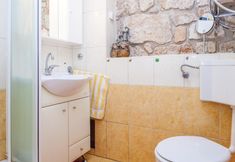 Lain-lain 6 Stunning Home in Grizane With Wifi and 2 Bedrooms