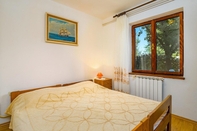 Bedroom Beautiful Home in Kapelica With Wifi and 2 Bedrooms