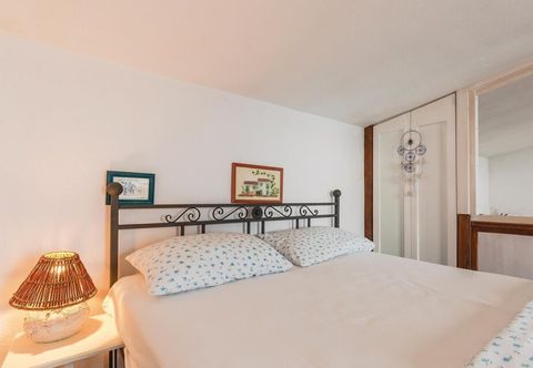 Others Nice Home in Podgora With 2 Bedrooms and Wifi