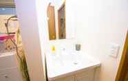 In-room Bathroom 4 Grande Shagi GS604