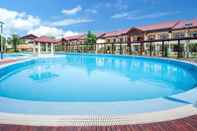 Swimming Pool 36 Manor International Sport Hotel