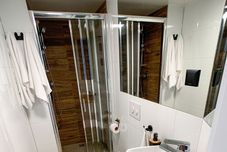 In-room Bathroom Kolna Apartments