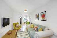 Common Space Bright 2 Bedroom House in Kennington