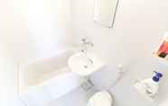 Toilet Kamar 5 NOMAD Rio de Marso