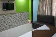 Phòng ngủ Reba Beach Resort - Hostel