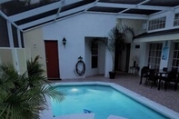 Swimming Pool Fl Special!! The Private 3 Bedroom Villa by Redawning