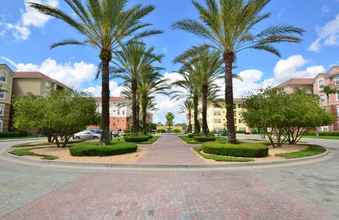 Exterior 4 Peaceful Cay Deluxe 3 Bedroom Condo by Redawning