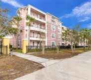 Bangunan 4 Peaceful Cay Deluxe 3 Bedroom Condo by Redawning