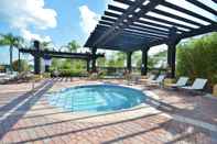 Swimming Pool Vero`s Gem Deluxe 3 Bedroom Condo by Redawning