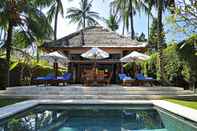 Kolam Renang Two Bedrooms Villa With Private Pool, Large Landscape Garden and Kitchen