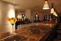 Bar, Cafe and Lounge Arkin Palm Beach Hotel