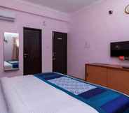 Kamar Tidur 4 Swarnam Residency