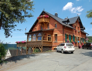 Exterior 2 Berggasthaus und Pension Schöne Aussicht