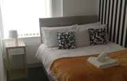 Bedroom 3 Gateshead's Amethyst 3 Bedroom Apt, Sleeps 6 Guest