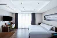 Kamar Tidur Felix by STX Hotel & Suite