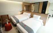 Kamar Tidur 2 Hotel Skypark Daejeon 1