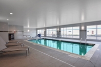 Swimming Pool TownePlace Suites by Marriott Detroit Allen Park