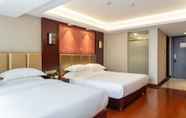 Bedroom 6 Zongrui Hotel