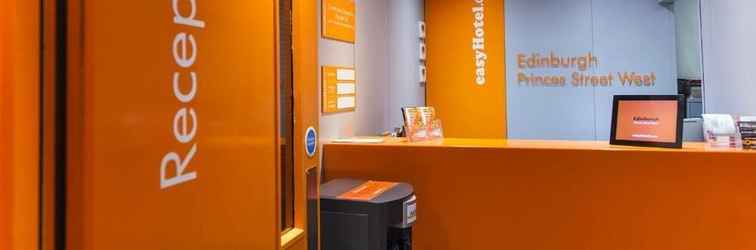 Lobi easyHotel Edinburgh