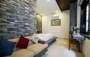 Kamar Tidur 7 Azumi 02 Bedroom on Ground Floor Apartment Hoian With a Full Kitchen Facilities