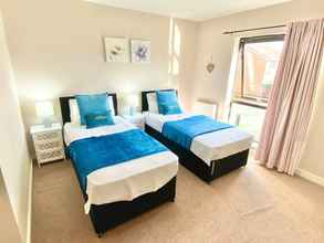 Bedroom 4 5-bed Townhouse Salford Deep Cleaned