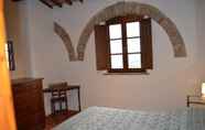 Others 4 Apartment With Private Garden in Tuscany