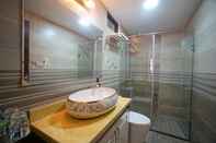 In-room Bathroom Manmo Home Plus Doi Can