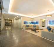 Lobi 2 Battersea Reach Luxury Apartments