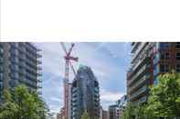 Luar Bangunan Battersea Reach Luxury Apartments