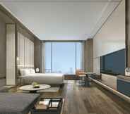 Bedroom 3 Wuhan Marriott Hotel Optics Valley