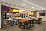 บาร์ คาเฟ่ และเลานจ์ Home2 Suites by Hilton Wayne, NJ