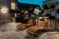 Kolam Renang Pollicastro Boutique Hotel