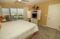 ห้องนอน Seacrest 705 - Gulf Front 2 BR Okaloosa Island by Redawning