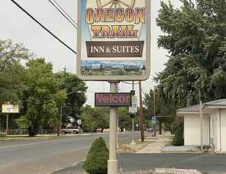 ภายนอกอาคาร 2 Oregon Trail Inn and Suites