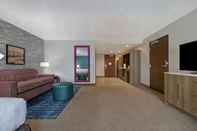 Common Space Home2 Suites by Hilton Barstow