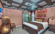 Bedroom 3 Villa! Private Pool & Game Room! Near Disney