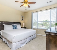 Bedroom 2 Spacious Vista Cay Townhome Newly Furnished!