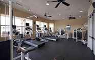 Fitness Center 6 Newly Updated Condo, Near Conv. Center