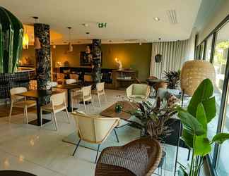 Sảnh chờ 2 LIVE Hotels Bordeaux Lac