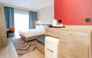 Bedroom 6 Hampton by Hilton Blackburn