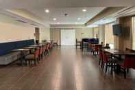 Functional Hall Comfort Suites Daytona Beach - Speedway